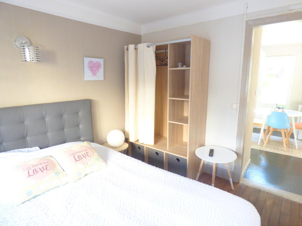 Les Cocons De Stephanie Apartment Vichy Bagian luar foto