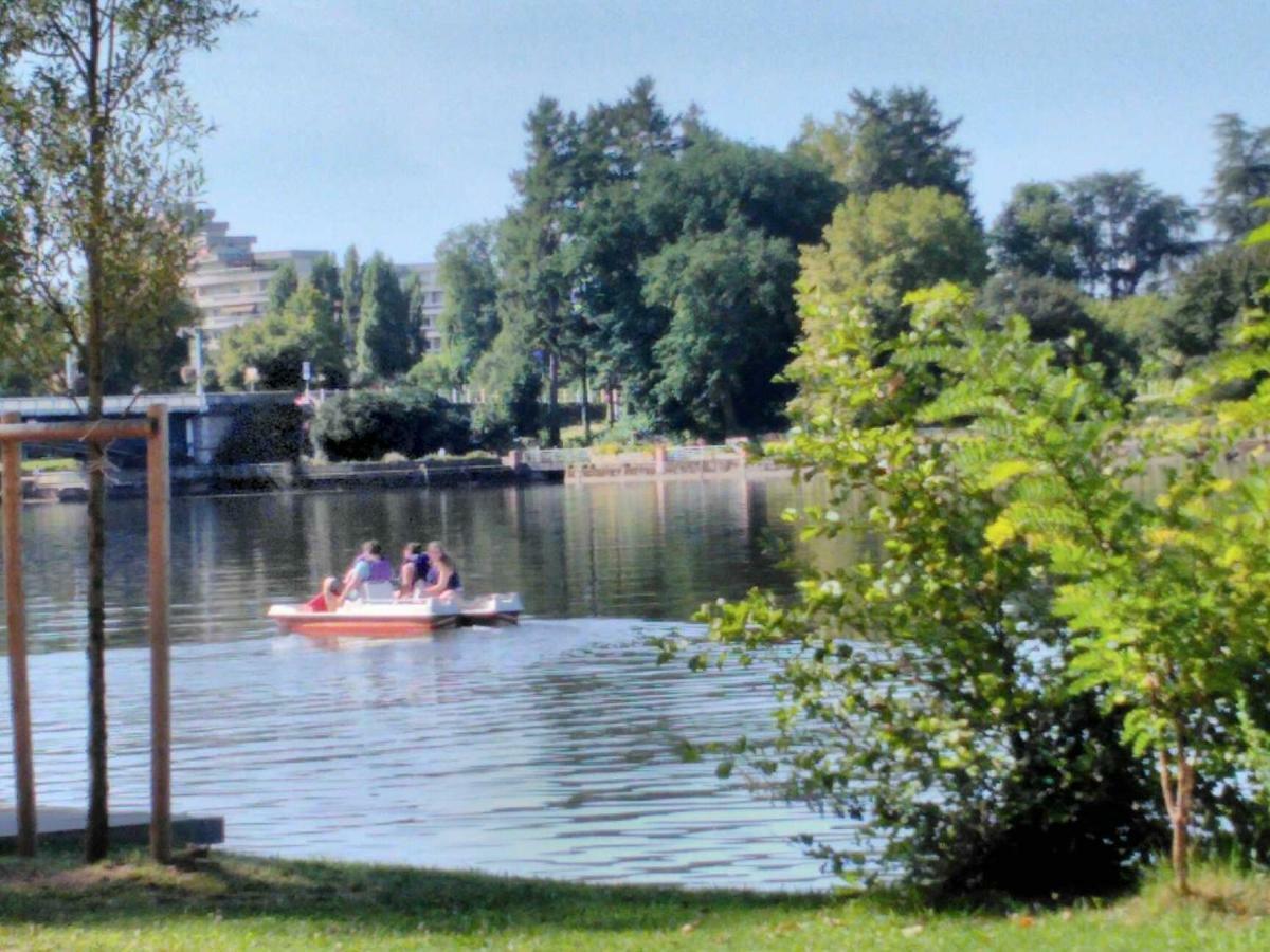 Les Cocons De Stephanie Apartment Vichy Bagian luar foto